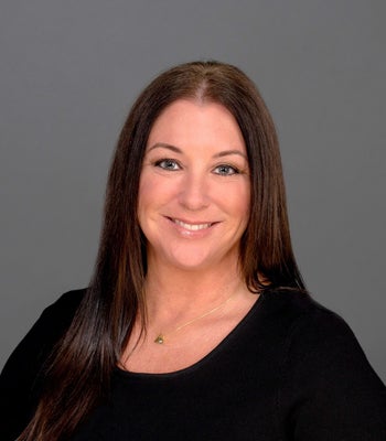 Portrait of Stephanie Anderson, Broker.